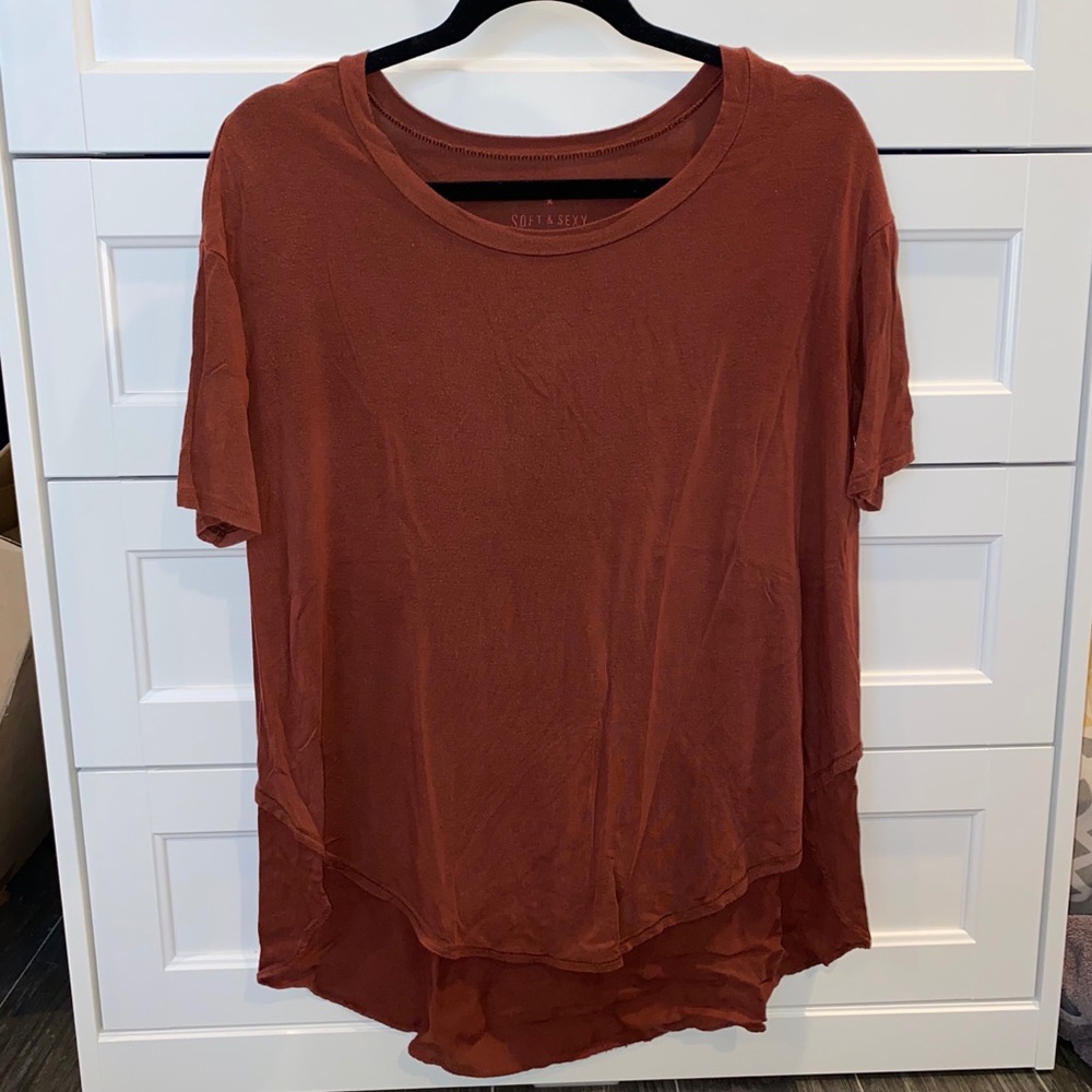 American Eagle “soft and sexy T”